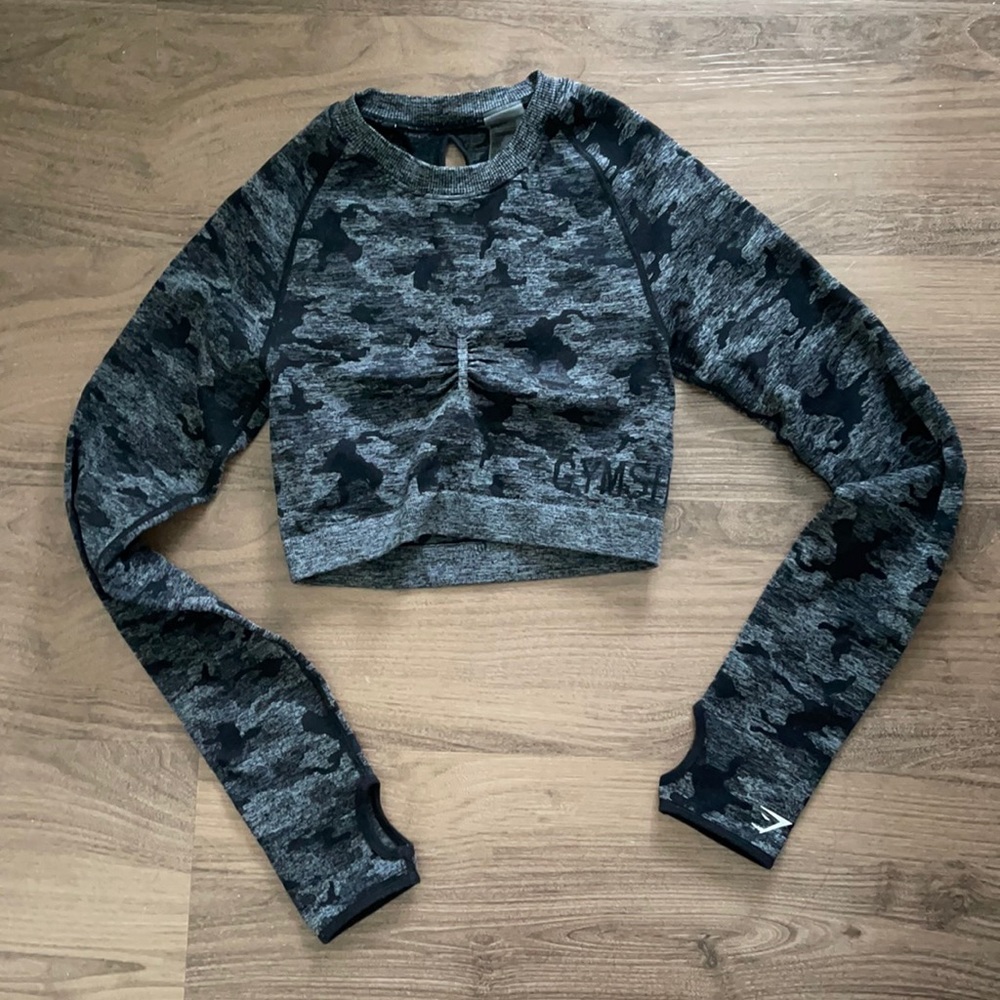 Camo Seamless Long Sleeve Crop Top